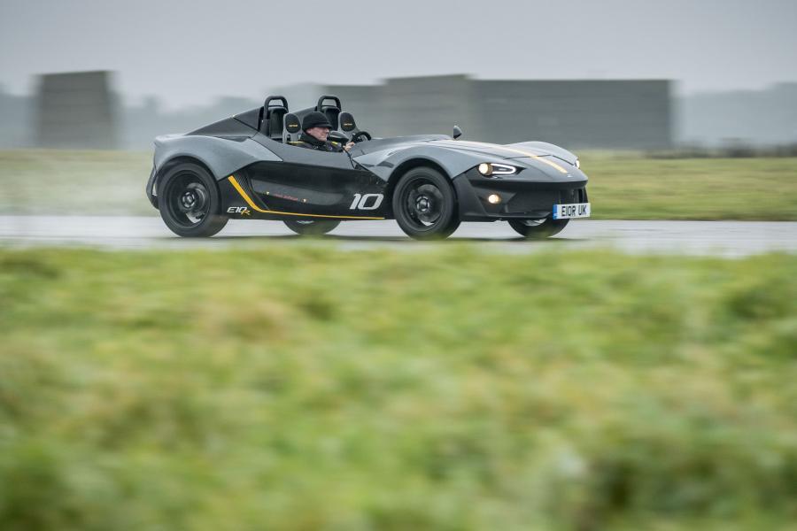  Zenos E10 R 2015 года  (фото 1 из 18)